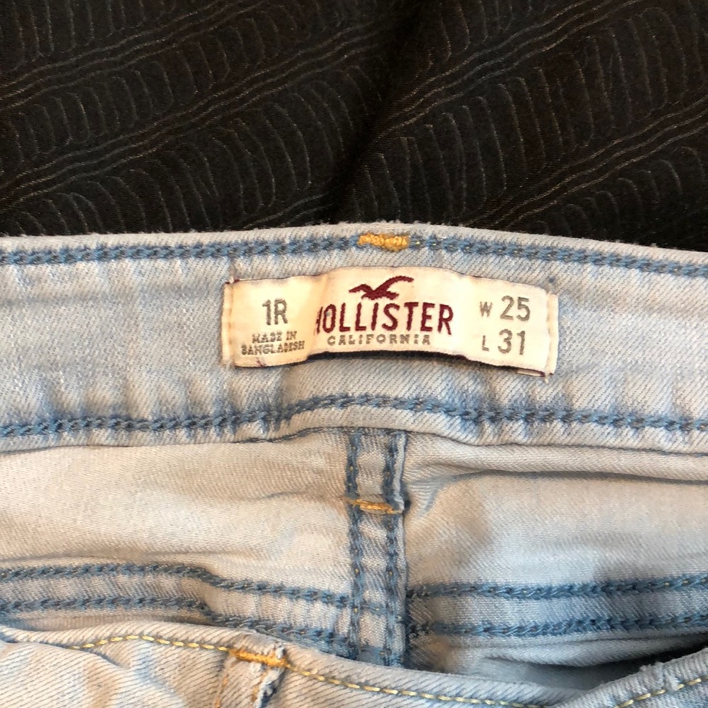 Hollister jeans